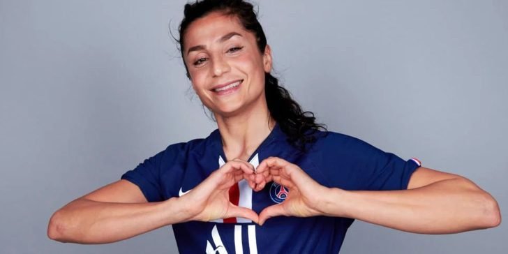 Nadia Nadim: Refugiada Afgana, Estrella de Fútbol y ahora Médico Cirujana. Una historia de superación como pocas.