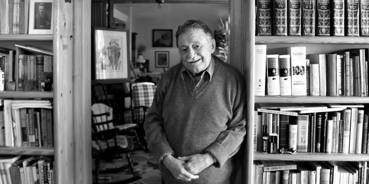 Mario Benedetti: Conoce la historia de este importante y muy influyente poeta uruguayo.